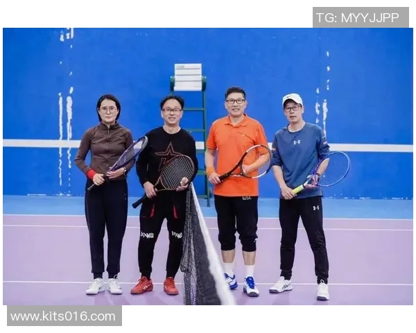 重庆网球队在全国网球耐力排行榜中荣获第五名展现出强大实力与潜力 重庆网球队在全国网球耐力排行榜中荣获第五名展现出强大实力与潜力